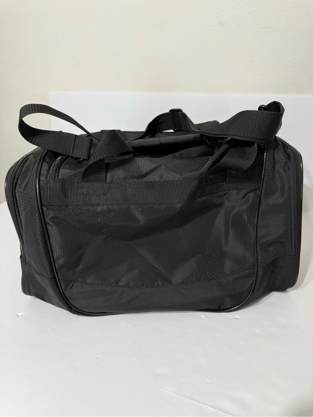 Adidas Defender 3 Medium Duffel Durable Athletic Sports Gym Travel Bag